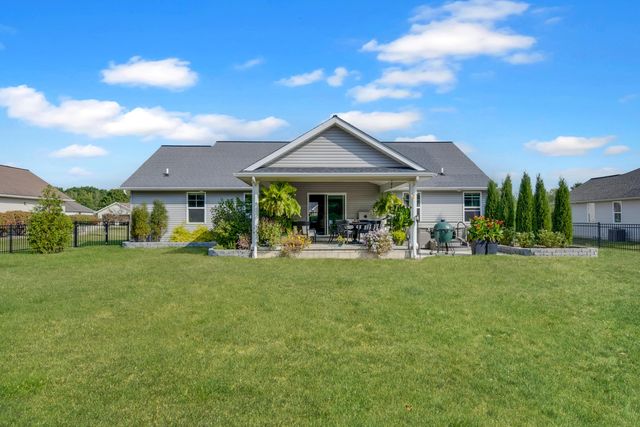 48 Struble Circle, Fredericktown, OH 43019