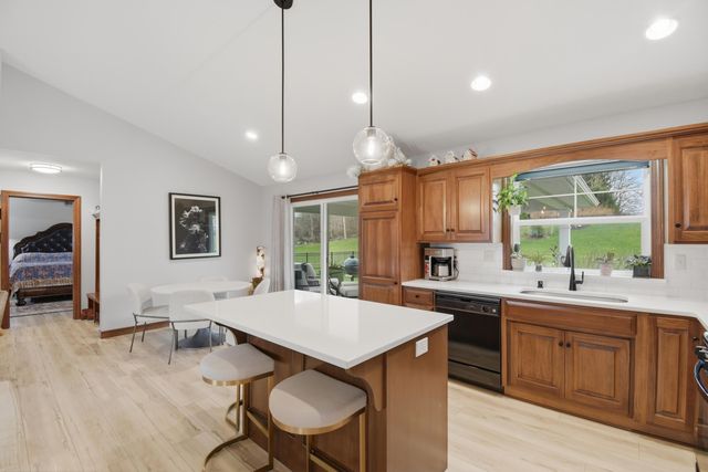 48 Struble Circle, Fredericktown, OH 43019