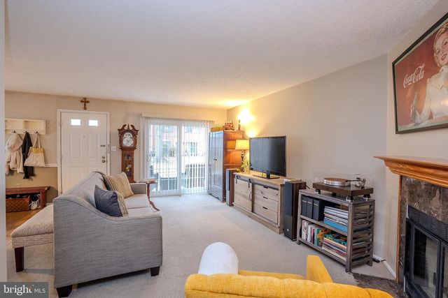 27 DREWES CT, Lawrenceville, NJ 08648