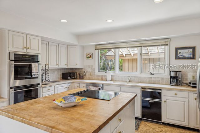 63 Baynard Park Rd, Hilton Head Island, SC 29928