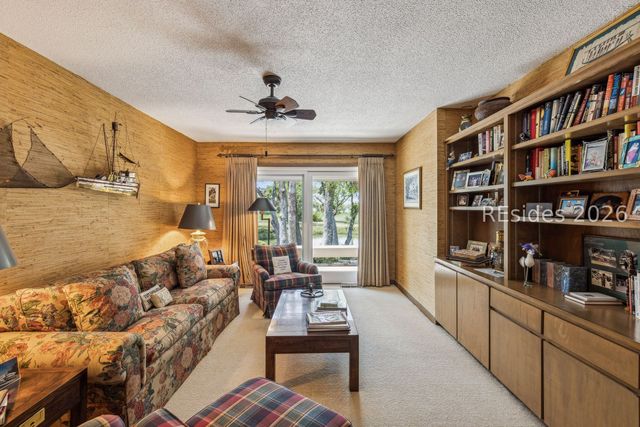 63 Baynard Park Rd, Hilton Head Island, SC 29928