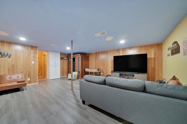 19541 Woodridge Dr, Pioneer, CA 95666