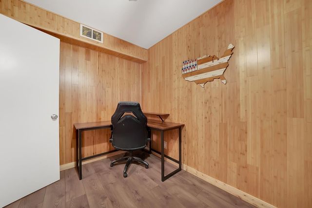 19541 Woodridge Dr, Pioneer, CA 95666