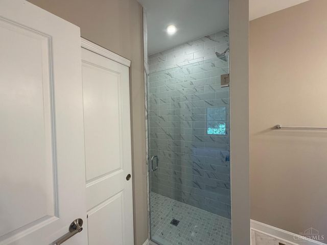 6723 Daniels Walk, Cincinnati, OH 45233