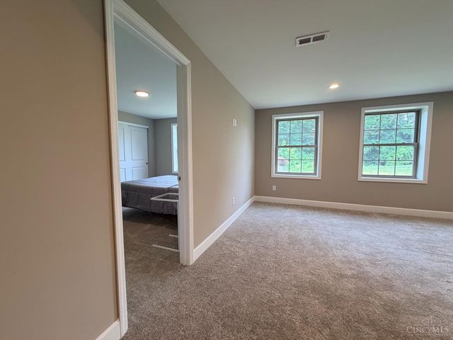 6723 Daniels Walk, Cincinnati, OH 45233