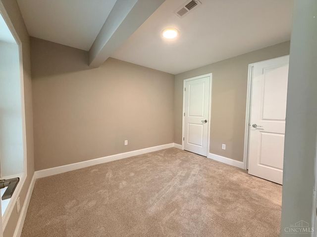 6723 Daniels Walk, Cincinnati, OH 45233