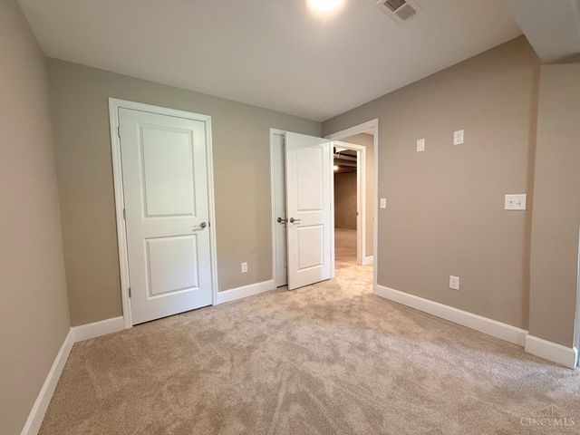 6723 Daniels Walk, Cincinnati, OH 45233