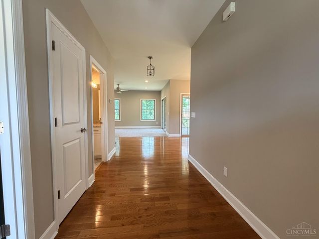 6723 Daniels Walk, Cincinnati, OH 45233