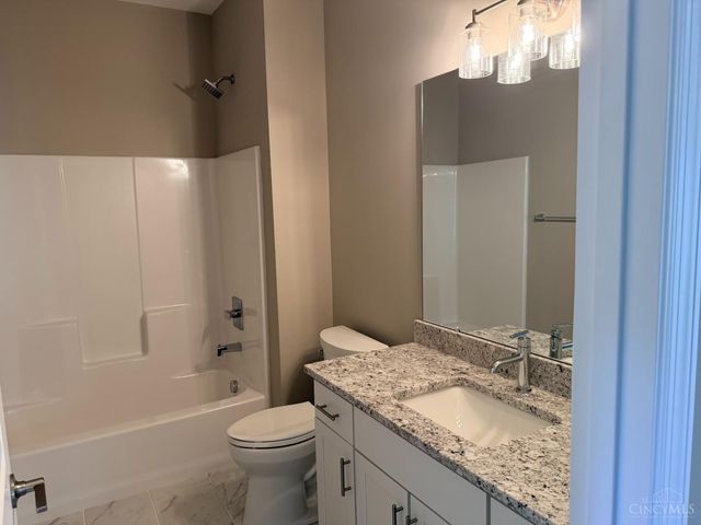 6723 Daniels Walk, Cincinnati, OH 45233