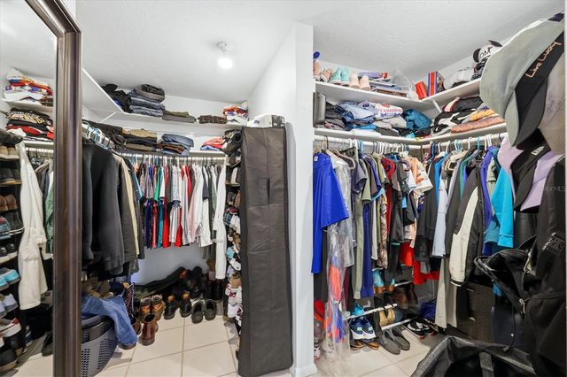 4913 ALMANZA AVENUE, Sarasota, FL 34235