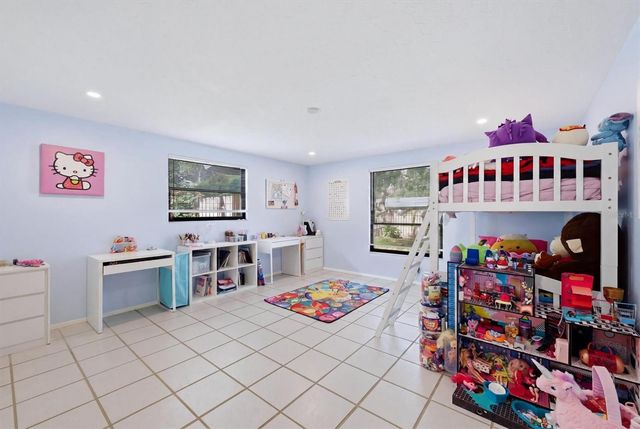 4913 ALMANZA AVENUE, Sarasota, FL 34235