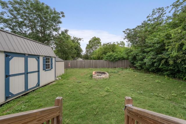 515 Wyeth ST, Taylor, TX 76574