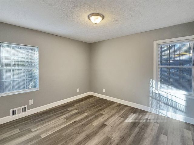 2955 Wanda SW Circle, Atlanta, GA 30315