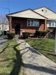 13733 158th Street, Jamaica, NY 11434