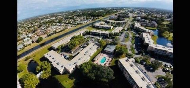 9101 Sunrise Lakes Boulevard, Sunrise, FL 33322