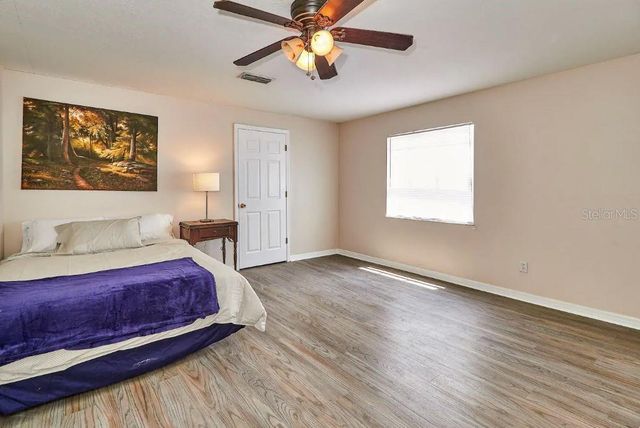 800 E BAKER STREET, Tampa, FL 33603