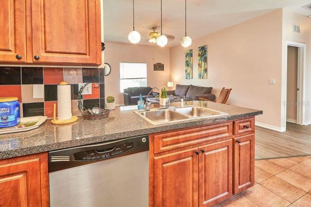 800 E BAKER STREET, Tampa, FL 33603
