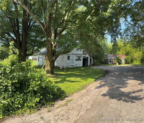 862 S Gardner Street, Scottsburg, IN 47170