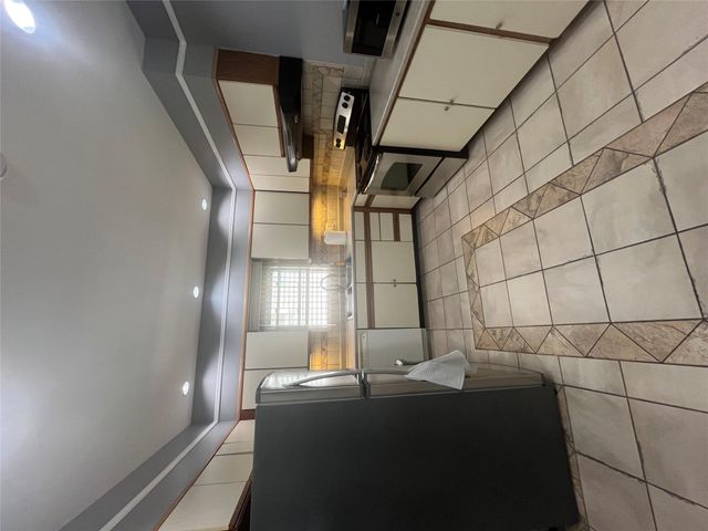 2201 Palmer Avenue, Bronx, NY 10475