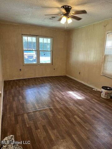 10333 34th Avenue, Gulfport, MS 39503