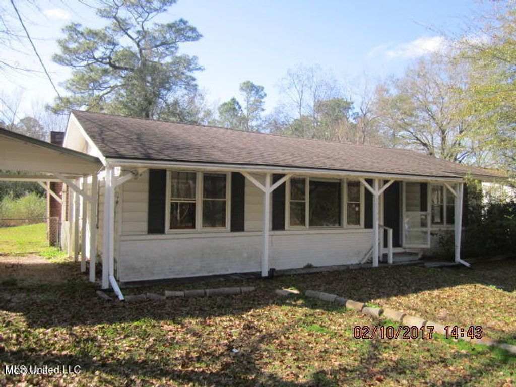 10333 34th Avenue, Gulfport, MS 39503