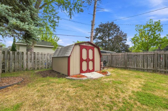 851 Brisbin Street, Anoka, MN 55303