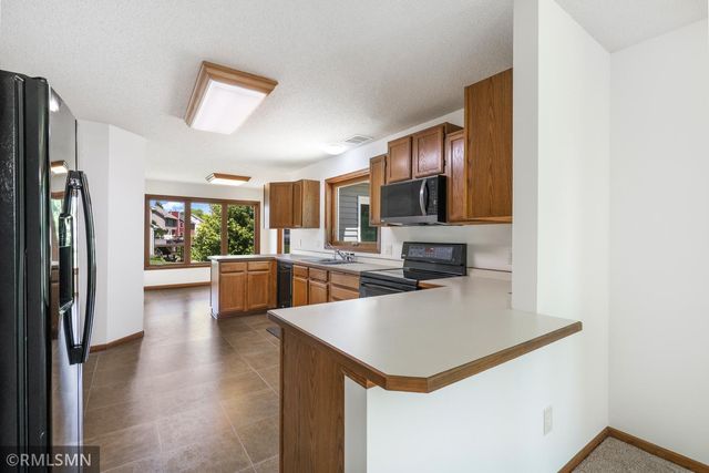 12930 Emmer Place, Apple Valley, MN 55124