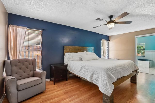 6805 LONGPOINTE WAY, Tampa, FL 33615