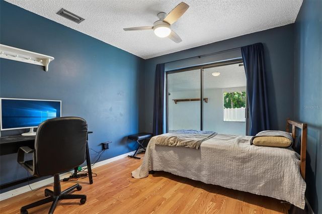 6805 LONGPOINTE WAY, Tampa, FL 33615