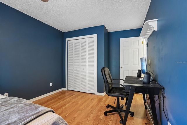 6805 LONGPOINTE WAY, Tampa, FL 33615