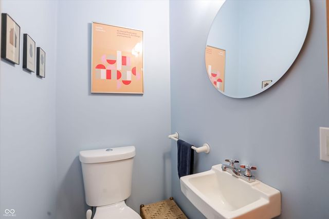 7070 S 650 W, Columbus, IN 47201