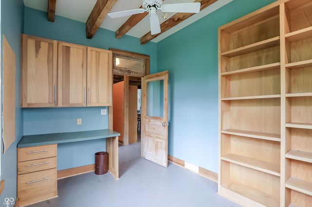 7070 S 650 W, Columbus, IN 47201
