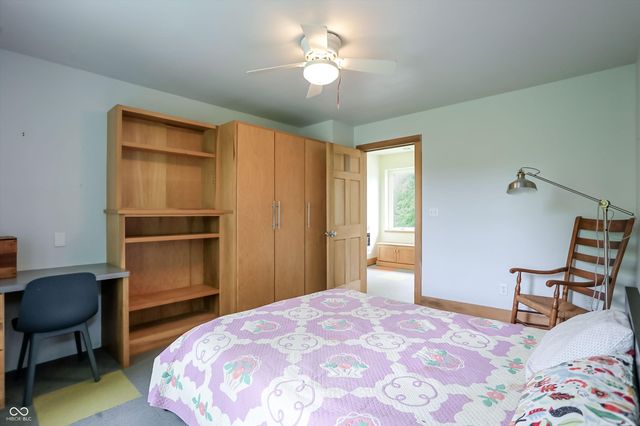 7070 S 650 W, Columbus, IN 47201