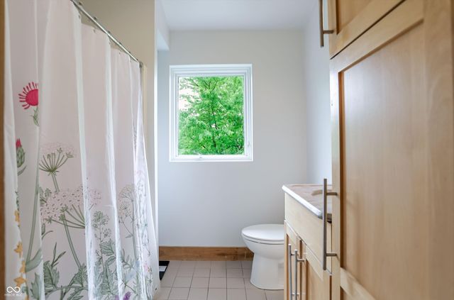 7070 S 650 W, Columbus, IN 47201