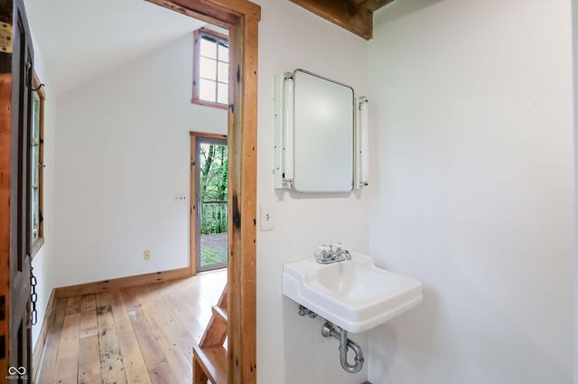 7070 S 650 W, Columbus, IN 47201