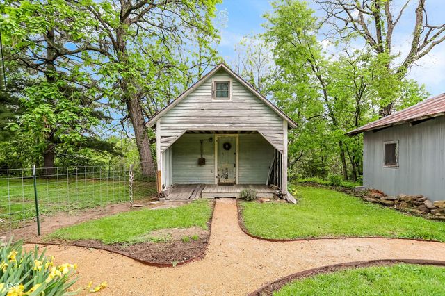 7070 S 650 W, Columbus, IN 47201