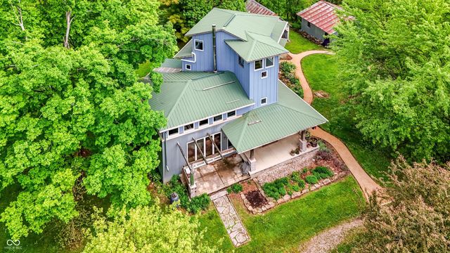 7070 S 650 W, Columbus, IN 47201