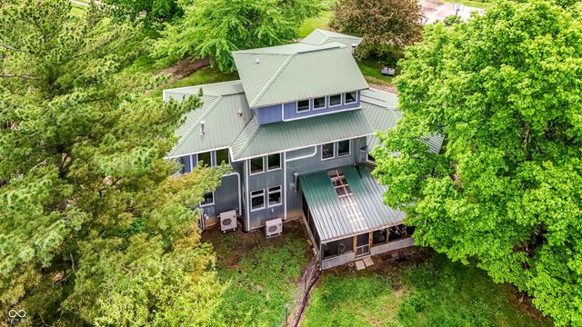 7070 S 650 W, Columbus, IN 47201