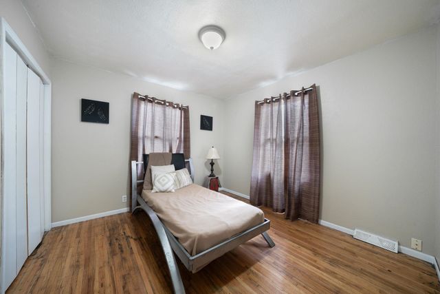 2337 S Glenn Ave, Wichita, KS 67213