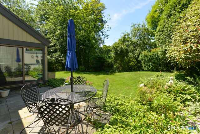 895 Heritage Village A, Southbury, CT 06488