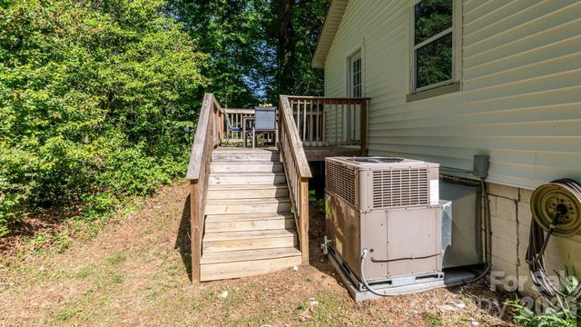 3828 Oakwood Road 74,75,76m, Charlotte, NC 28269