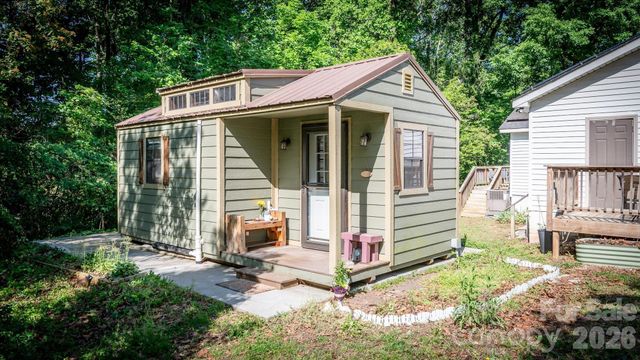 3828 Oakwood Road 74,75,76m, Charlotte, NC 28269
