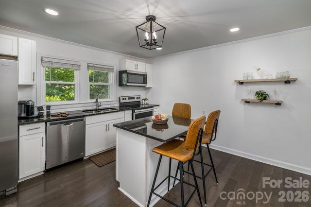 3828 Oakwood Road 74,75,76m, Charlotte, NC 28269