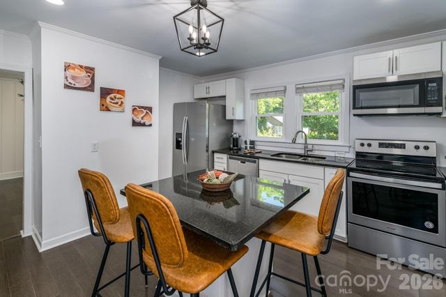 3828 Oakwood Road 74,75,76m, Charlotte, NC 28269