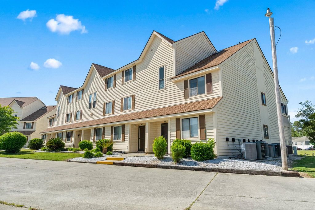 510 Fairwood Lakes Dr Unit 16N, North Myrtle Beach, SC 29582 — exterior