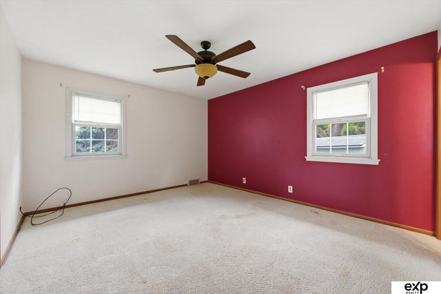 4016 Clifton Drive, Omaha, NE 68134