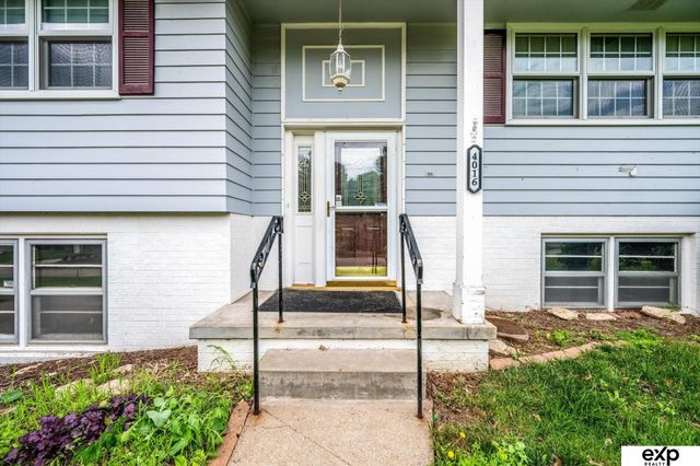 4016 Clifton Drive, Omaha, NE 68134