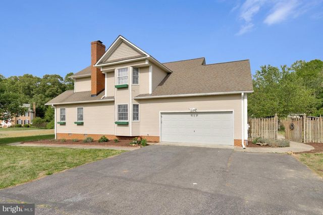 23150 LAKE DR, Lexington Park, MD 20653