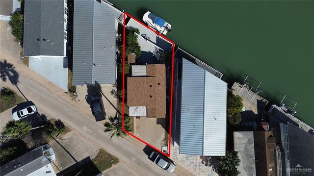 677 E Clam Circle, Port Isabel, TX 78578