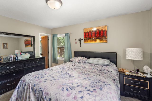 1006 Van Buren Street S, Shakopee, MN 55379